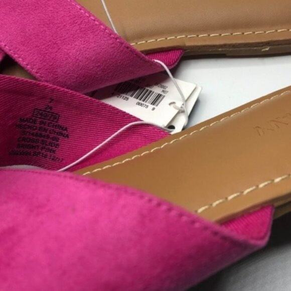 Old Navy Bright Pink Cross Strap Slide size 7 - Picture 8 of 15